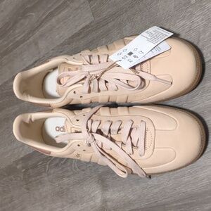 Adidas Originals Samba halo blush sneakers athletic shoes men’s 8.5 NWT